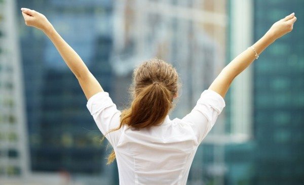 Women_triumphant_in_business_crop