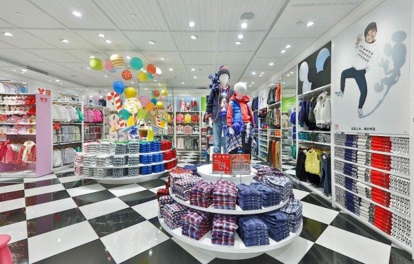 uniqlo_disney_20150925194250_04