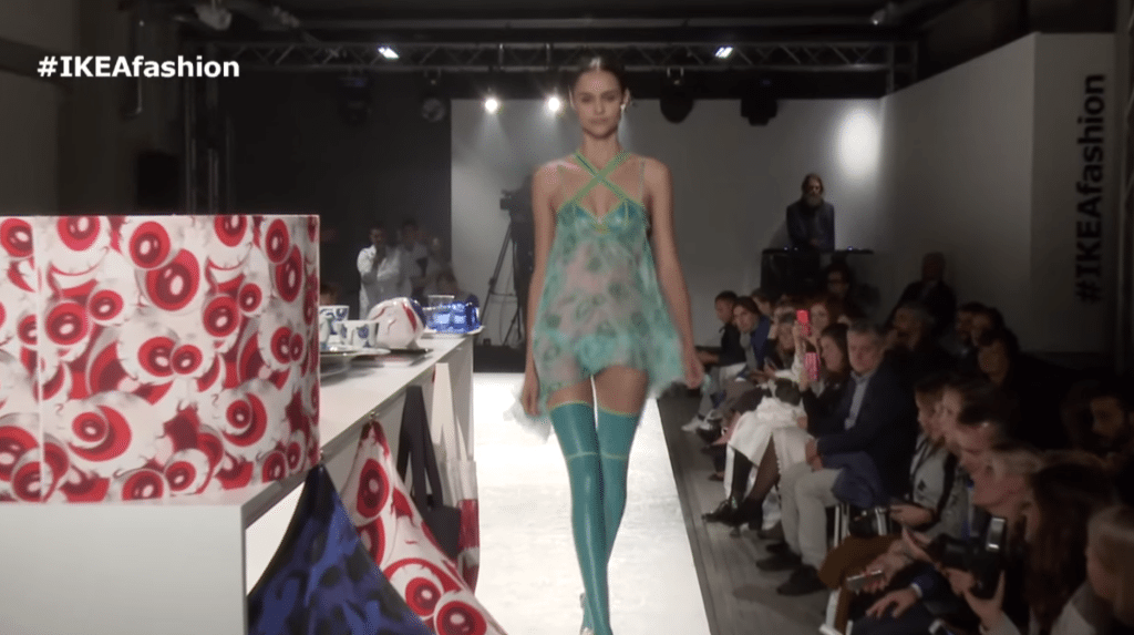 ikea-fashion-show-01