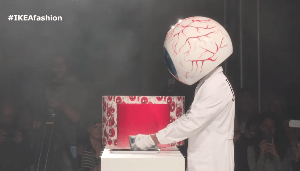 ikea-fashion-show-02