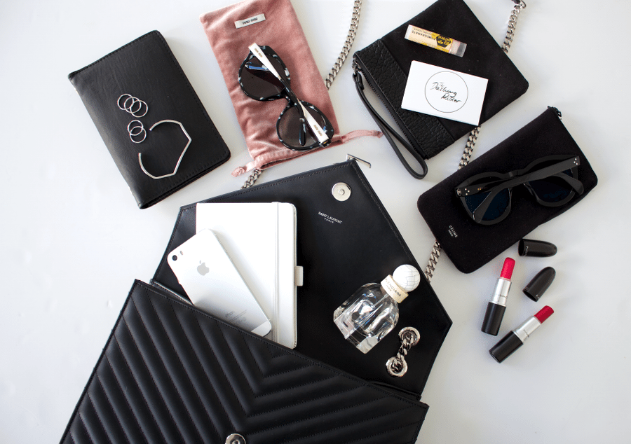 ysl-blogger-bag-04