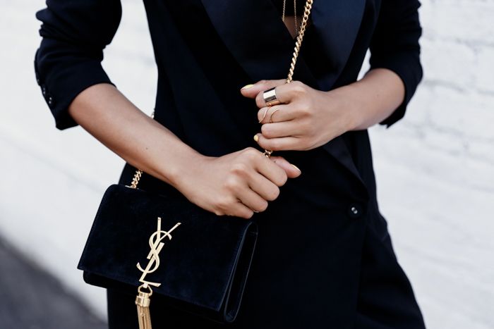 ysl-blogger-bag-05