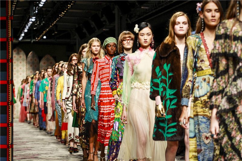 20160905-2017fw-gucci