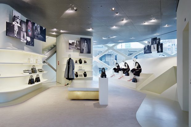 prada-day-trip-willy-vanderperre-6-copy-620x413